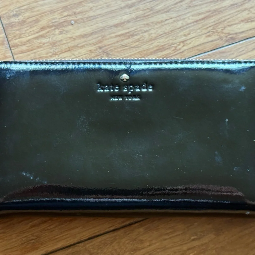 Kate Spade - Black Patent Leather Wallet